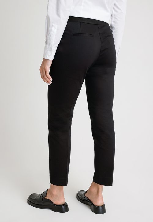 Pantalón De Mujer Modelo Ciro Color Negro
