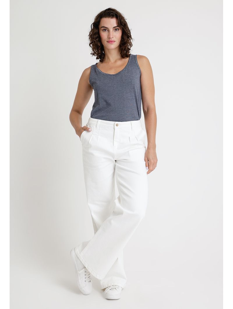 label-3
