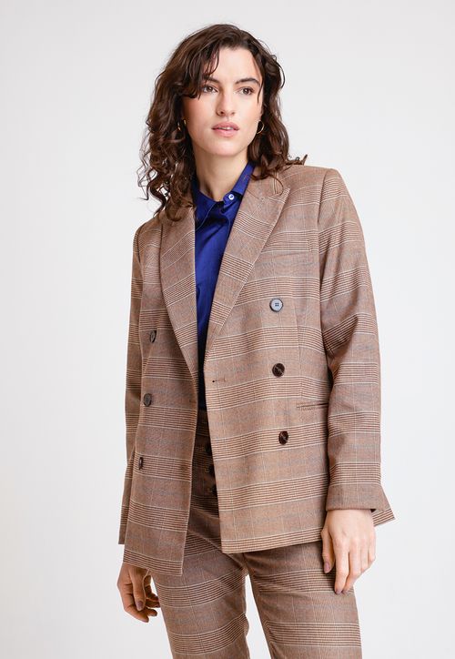 Chaqueta De Mujer Modelo Peyton Color Cafe